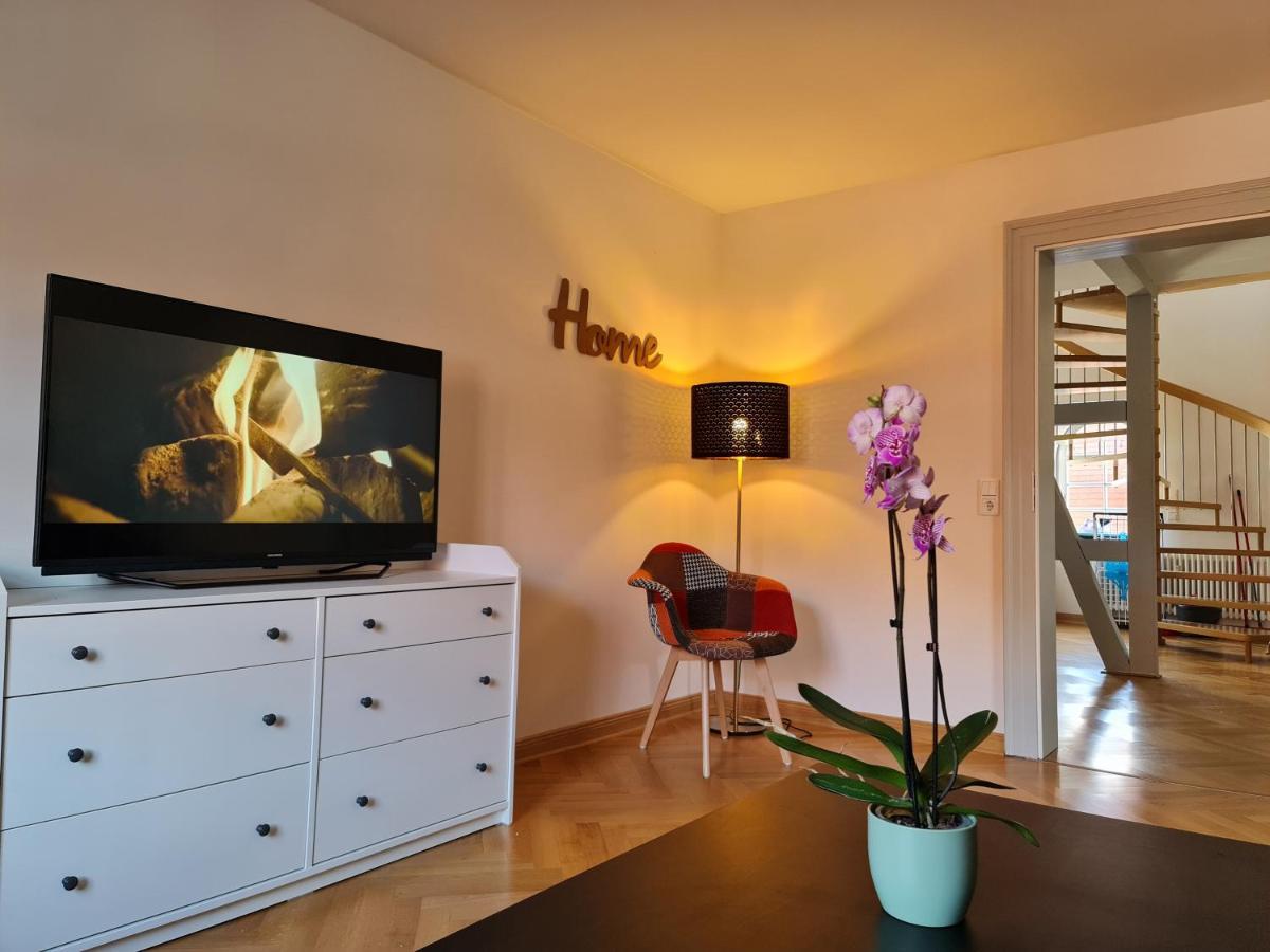 Appartements In Schoener Burganlage Jena Exterior foto