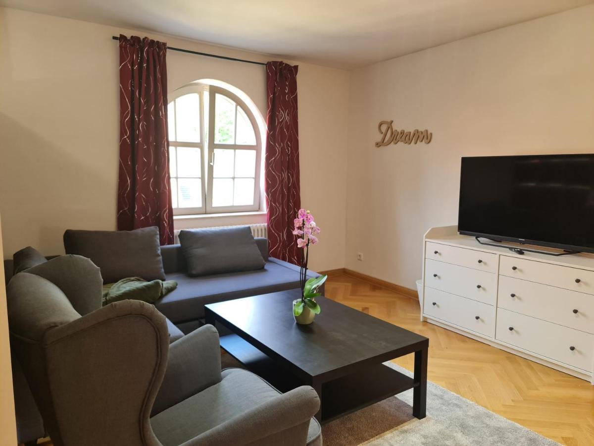 Appartements In Schoener Burganlage Jena Exterior foto